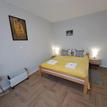 Apartment Manna *